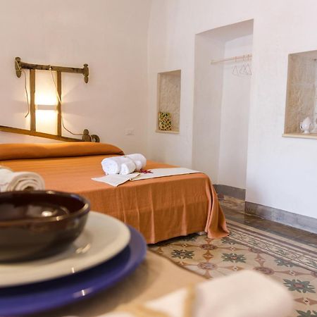 Il Cortile Dei Nonni Bed & Breakfast Morciano di Leuca Ngoại thất bức ảnh