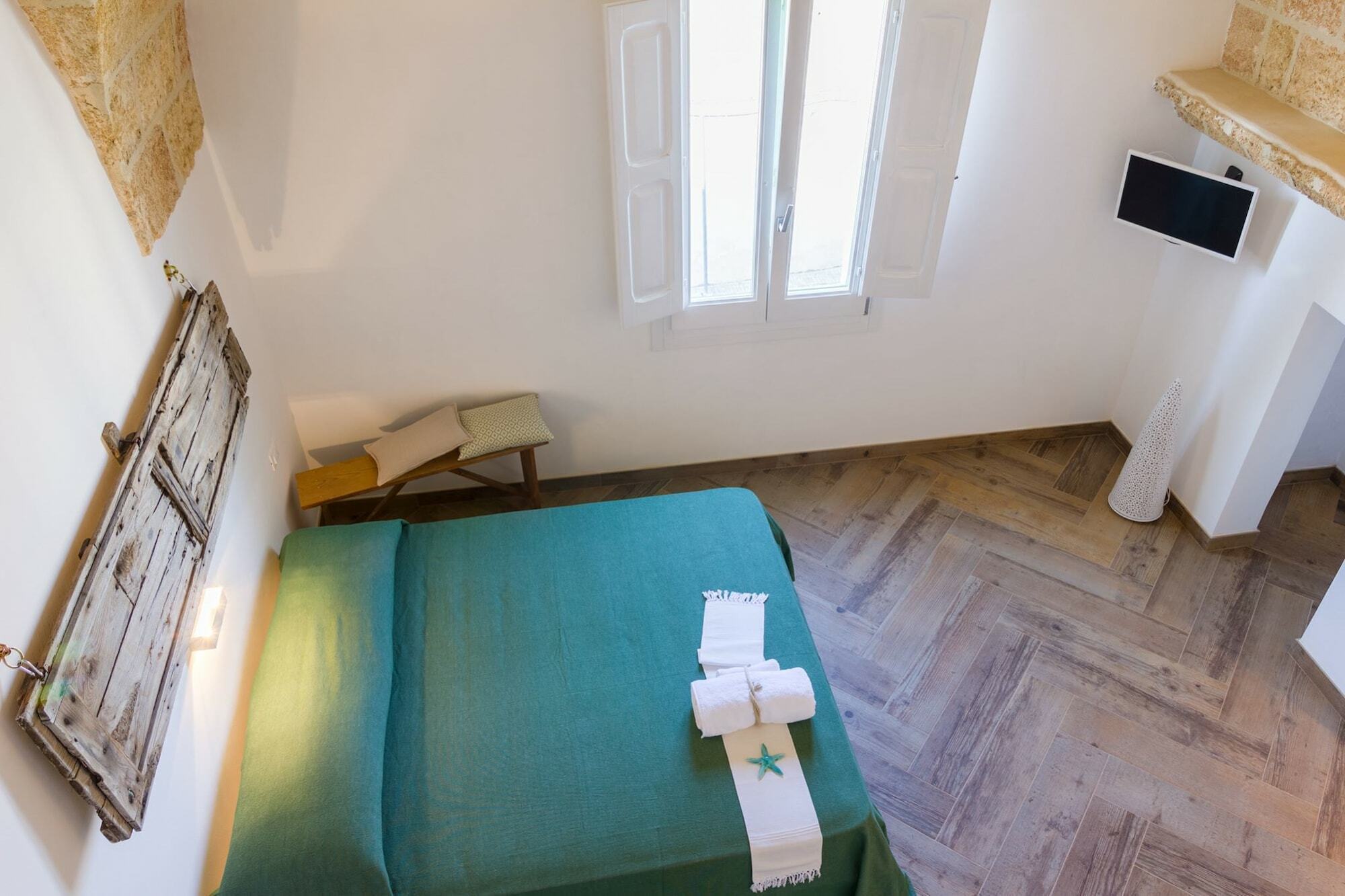 Il Cortile Dei Nonni Bed & Breakfast Morciano di Leuca Ngoại thất bức ảnh