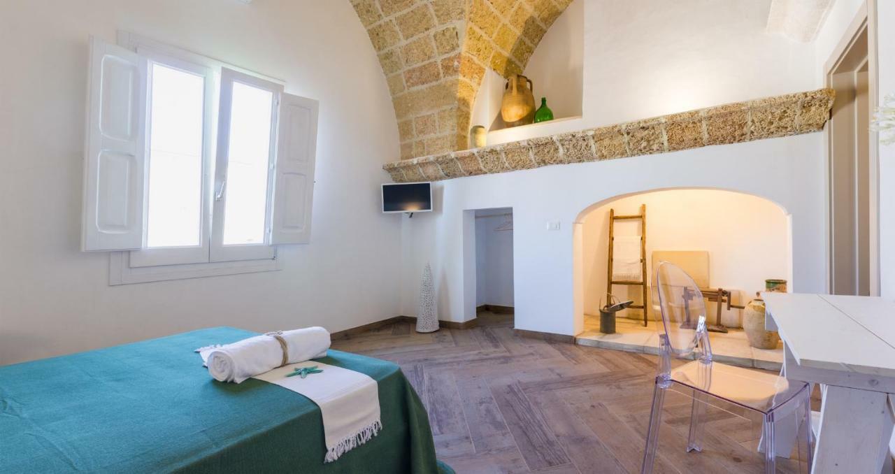 Il Cortile Dei Nonni Bed & Breakfast Morciano di Leuca Ngoại thất bức ảnh